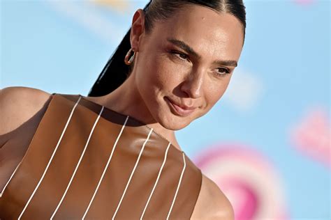 Gal Gadot Ass Fuck: American FBB Amateur Porn